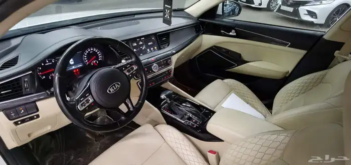 كيا كادنزا الموديل 2017 فل كامل 6 سلندر 11