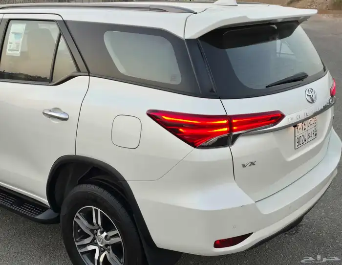 فورشنر 6 سلندر VX - بلد مشروط - مخزن 27