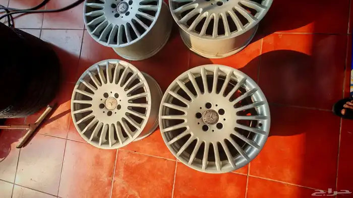 جنوط مرسيدس اصلي وكاله مقاس 18 نضيفه جدن 3