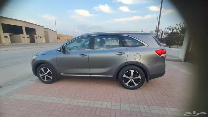 كيآ سرانتوا للبيع 3