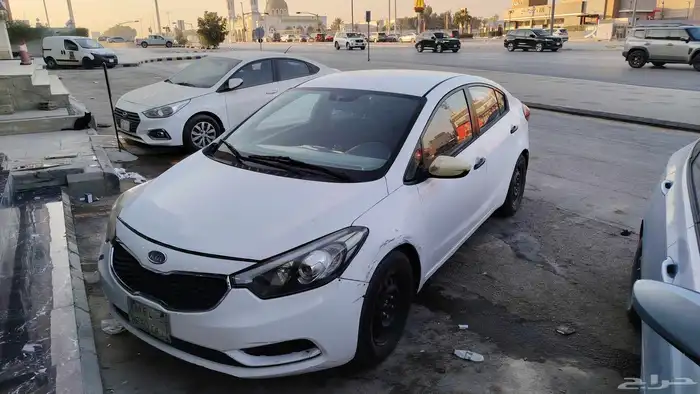 كيا سيراتو موديل 2013 0