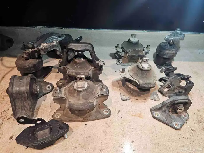 قطع غيار لهوندا اكورد من 2003 الى 2012 3