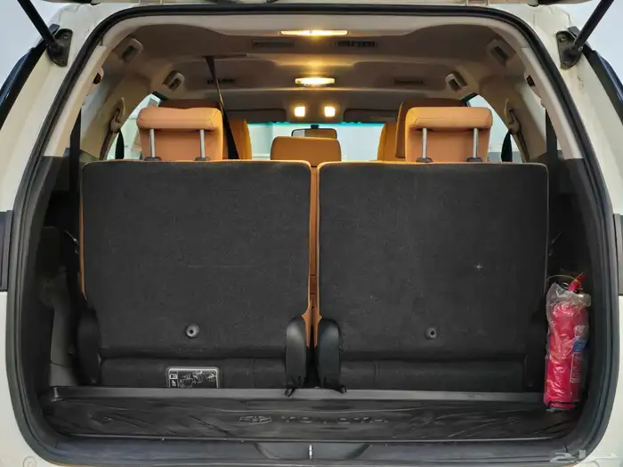 فورشنر 6 سلندر VX - بلد مشروط - مخزن 20