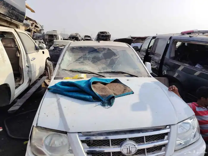 تاتا ماهيندرا 2016 0