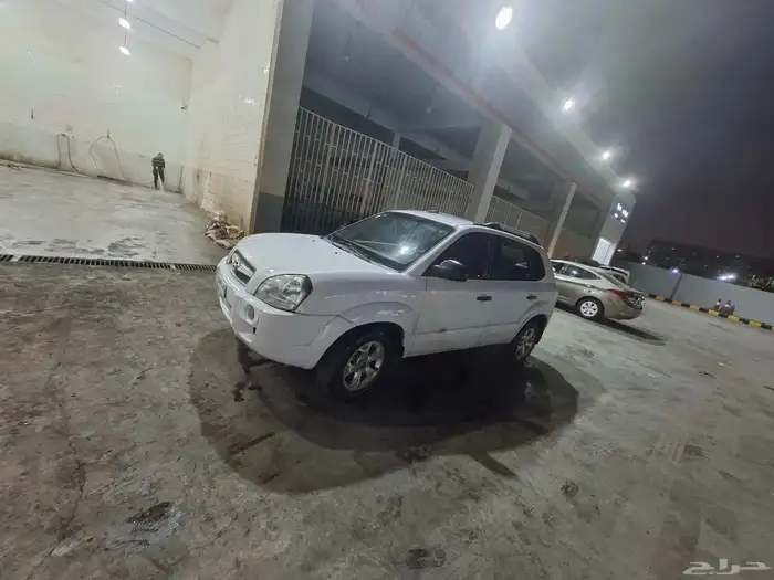 توسان للبيع 2010 0