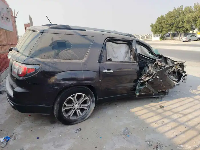 جمس اكاديا موديل 2016 تشليح بيع قطع غيار فقط 2