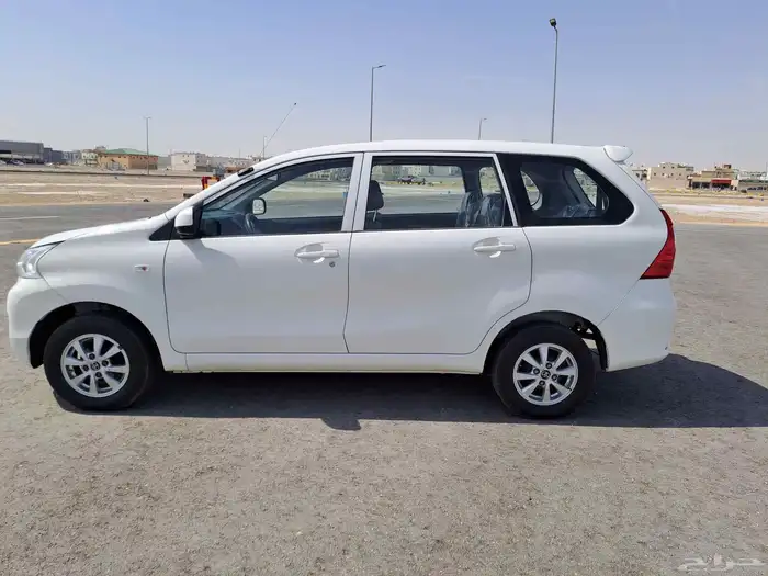 تويوتا افانزا 2018 2