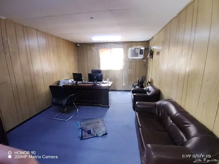 للبيع عدد 4 كرفان مرتبل التفاصيل في الصوور 0