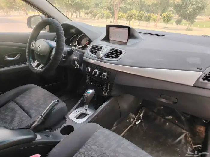 رينو فلونس 2014 نظافة فائقة وكالة شد بلد 12