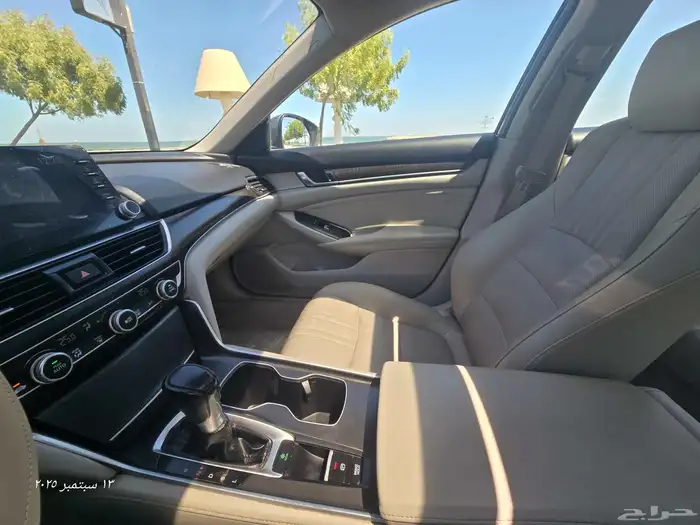 هوندا اكورد فئة EX 2022 19