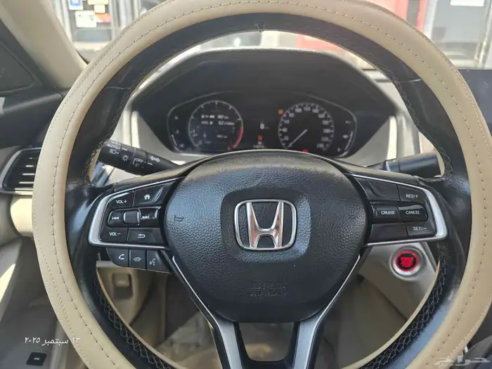 هوندا اكورد فئة EX 2022 22