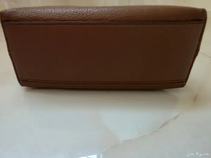 شنطة نسائية مايكل كورس صغيرة 0