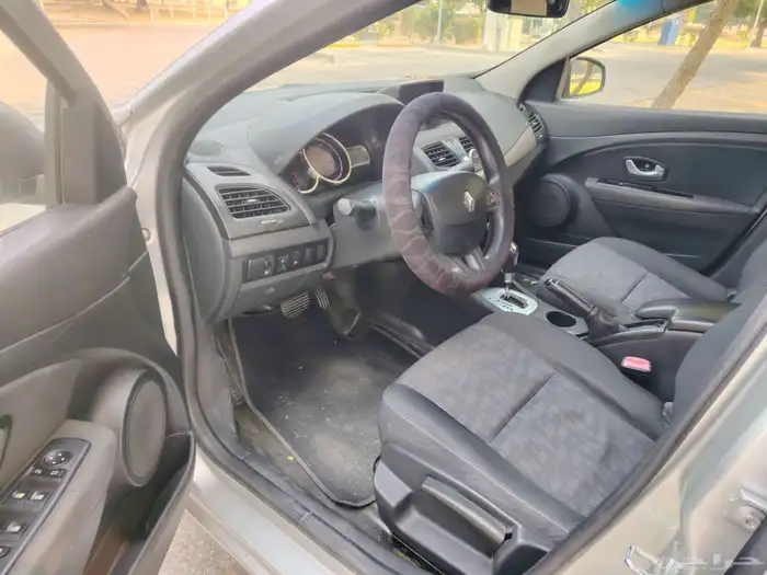 رينو فلونس 2014 نظافة فائقة وكالة شد بلد 8