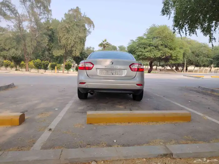 رينو فلونس 2014 نظافة فائقة وكالة شد بلد 5