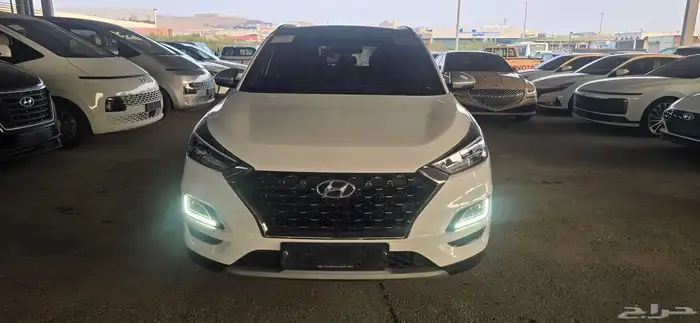 هونداي توسانا 2021بنزين فل كامل مكينه 1.6 1