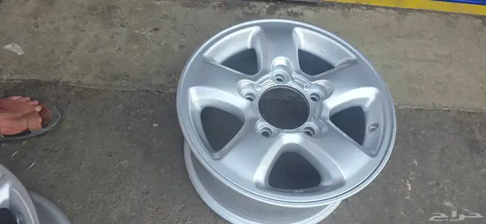 جنوط جيب صالون لاندكروزر 2000 وكاله اصليTOYOTA 1