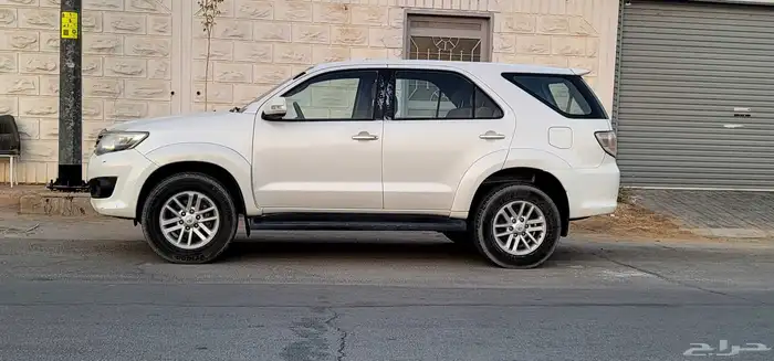 تويوتا فورشنال مديل 2015 1