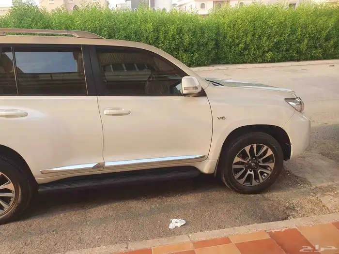 برادو 2023 ممشى 33 الف فقط فل كامل الساير 4