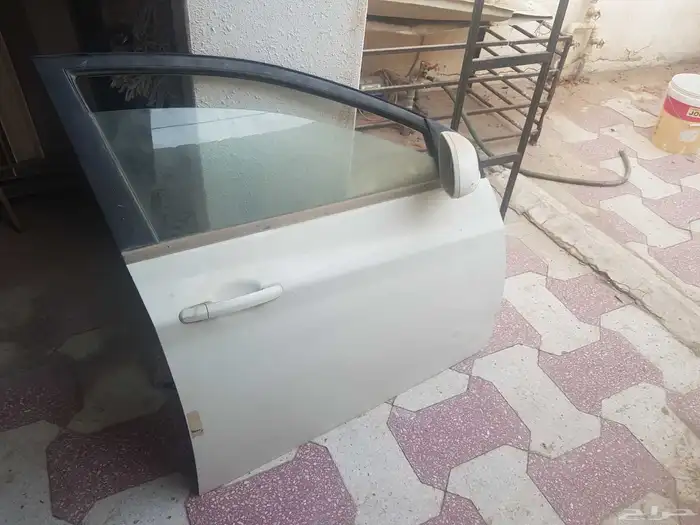 ابواب أمامي وخلفي يمين وغطاء شنطة MG 350 3