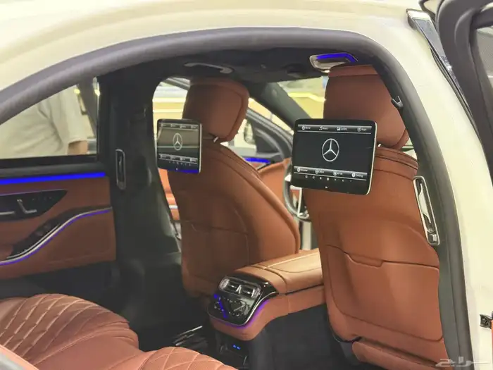 شاشات خليفة مرسيدس الجوهره 1