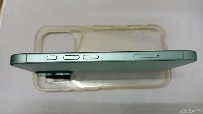 ايفون 16 العادي بطاريه 92 128 جيجا الجوال وكاله نضيف والله 2