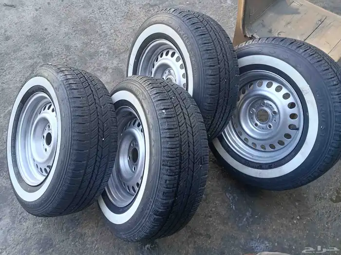 جنوط هيلكس مرسيدس صيني درجة أولى مع كفرات خط جنيو مقاس 15 5