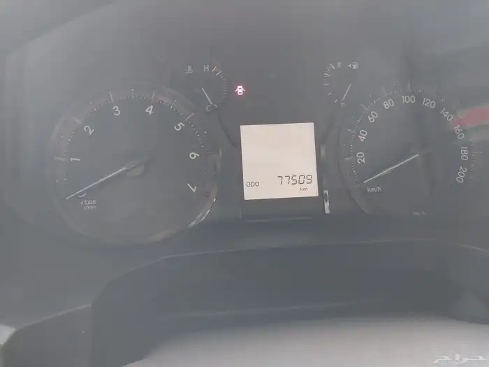 للبيع تويوتا برادو لون ابيض 2023 6