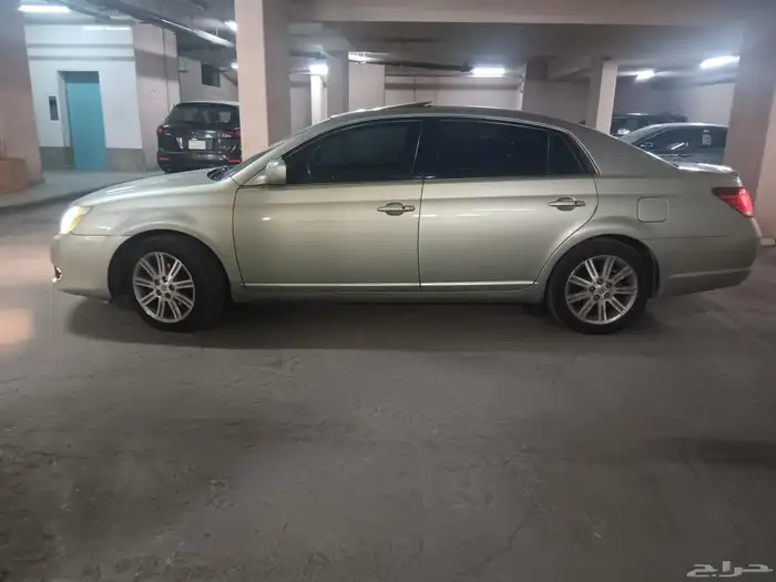 تويوتا افالون2006 8