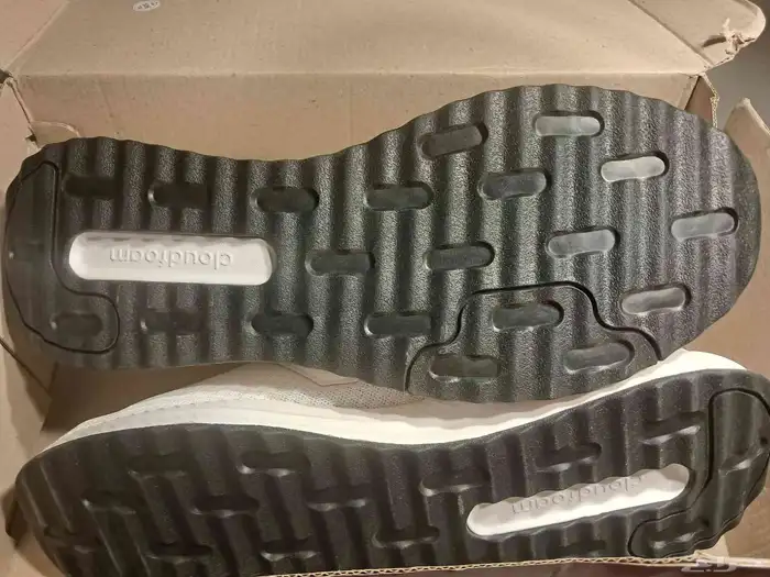 حذاء رياضي رجالي 4