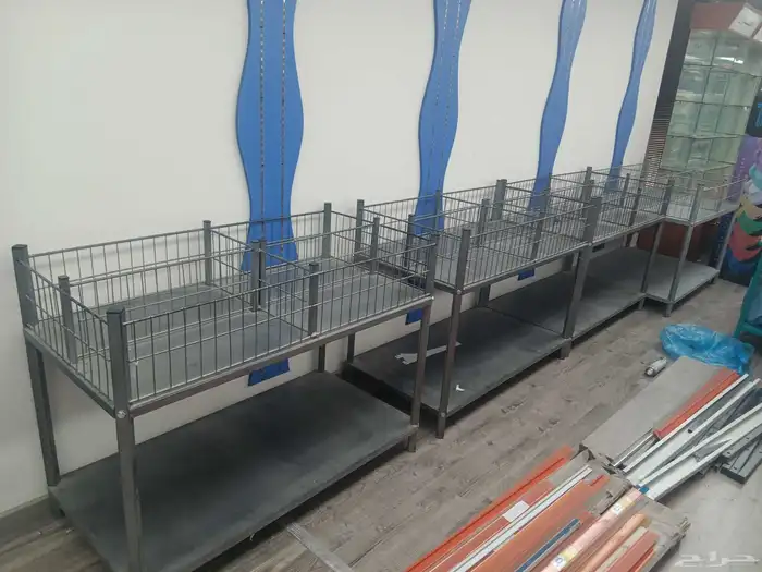 استاندات عرص حديد وخشب وزجاج 10