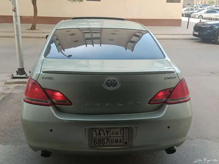 تويوتا افالون2006 15