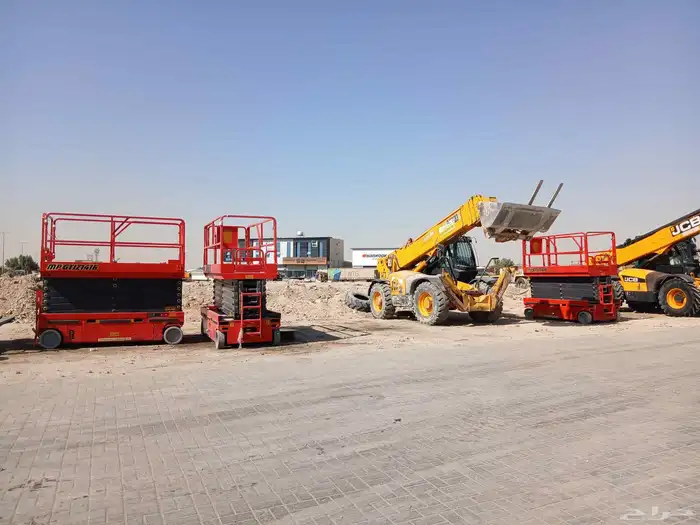 لي آجار يومي وشهري جميع نوع المعدات من كرين 7طن 300طن 5