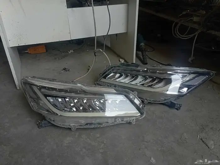 سلام عليكم لوفر لكم طقم هوندا اكرد موديل 2013ايلا 2017اصلي 0