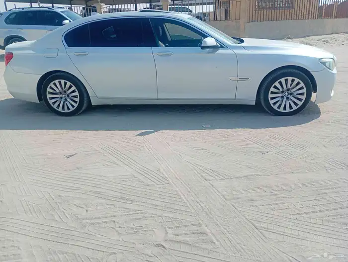 بي ام دبليو 2012 ب25 الف 20