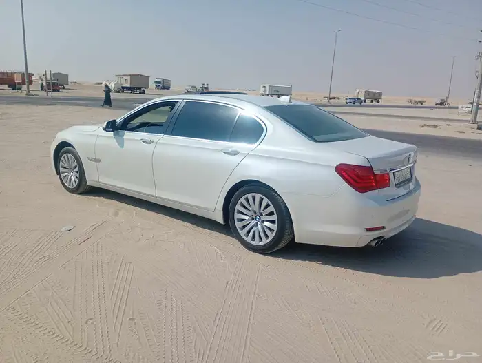 بي ام دبليو 2012 ب25 الف 1