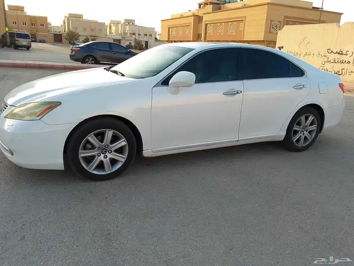 للبيع لكزز es 350 موديل 3008 غل كامل 7