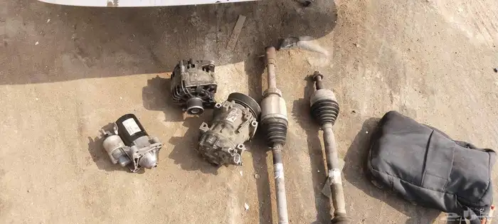 عكوس يمين ويسار وسلف ودينمو جيب رينو دوستر 2014 3