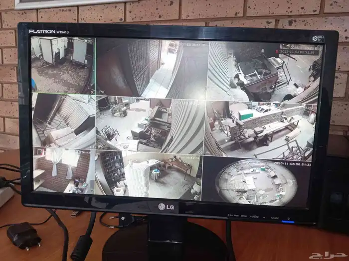 السلام عليكم شغل كاميرا تبني كملت سنه كملت 0