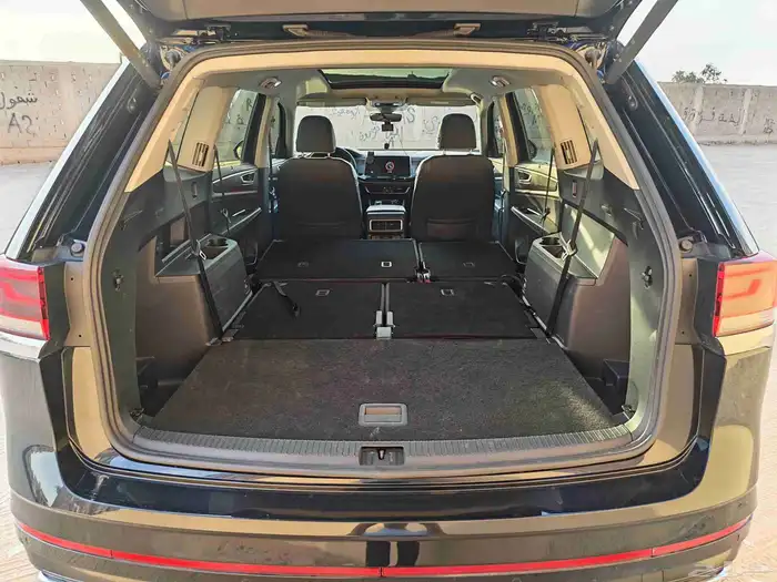 2024 Volkswagen Teramont R-Line 9