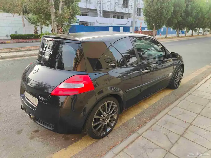 رينو ميجان RS 5