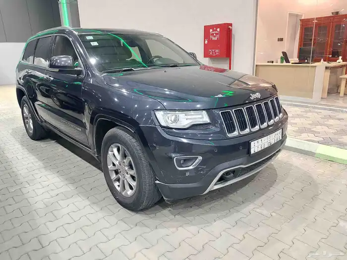 جيب شروكي لمتيد موديل 2014 2