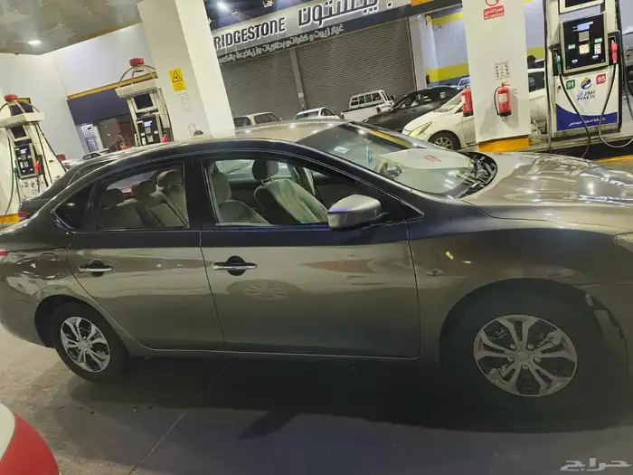 Nissan Sentra 2014 3