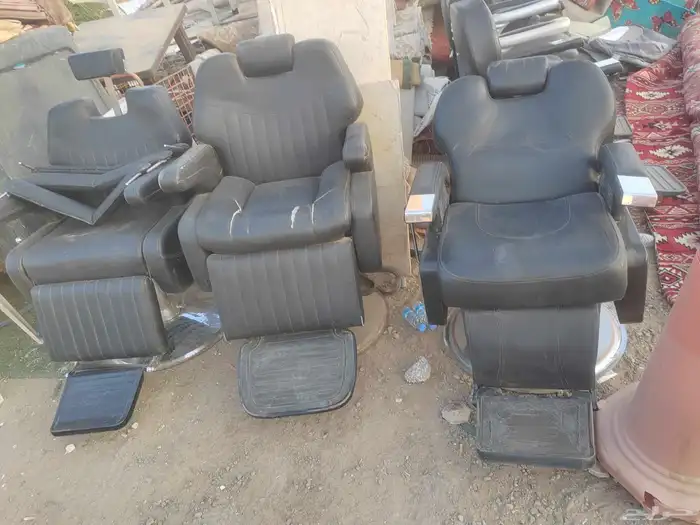 كرسي حلاقة نظيف للبيع 1