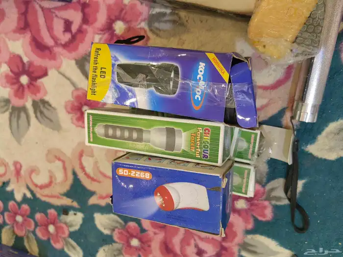 كشفات بيع كلاها سوا. الي يترزق الله فيها على 1