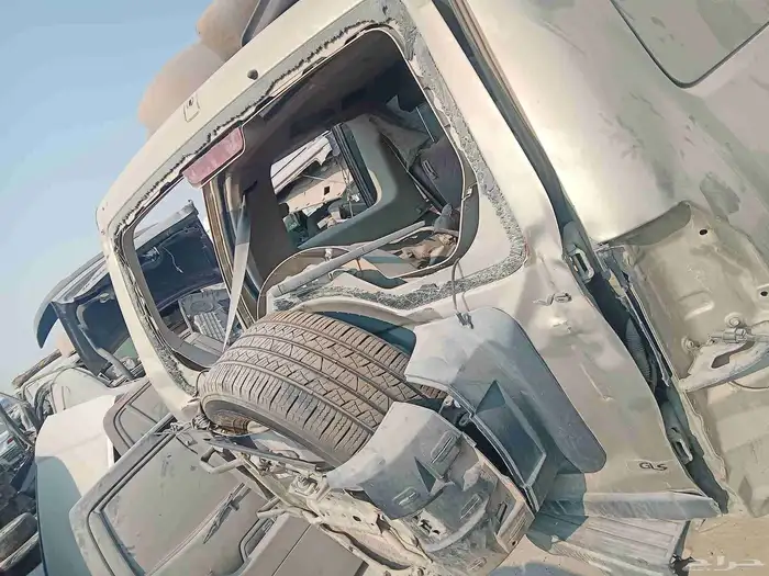 باجيرو 2010 تشليح قطع غيار فقط 4