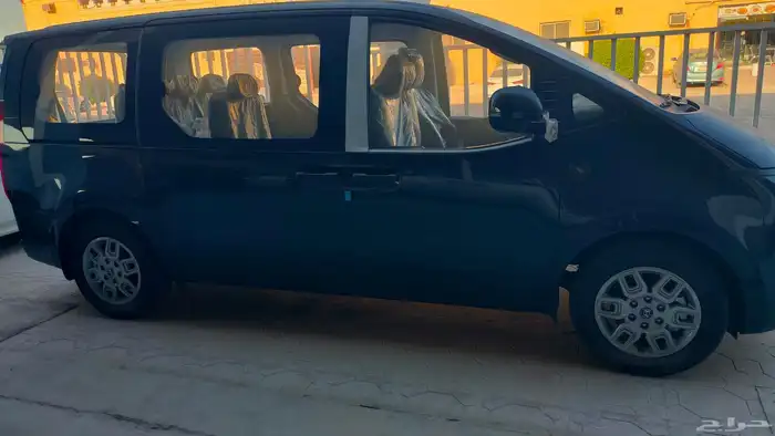 هيونداي ستاريا 2025 7