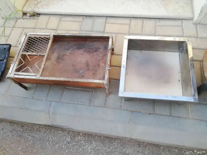 منقل او مناقل متحركة وثابته و2 منها سحاب للي عنده مشب 7