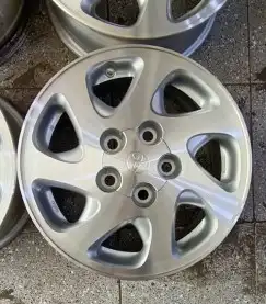 جنوط كامري2000 مستعمل أصلي وكالة 3