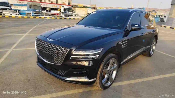 جينسس GV80 نضيفه مره منوه المستخدم 1