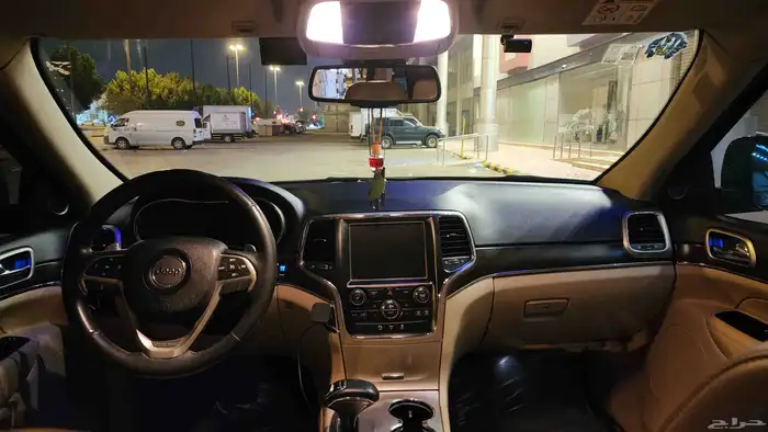 جيب جراند شيروكي ليمتد 2015 دبل V8 هيمي قمه بالنظافة 6